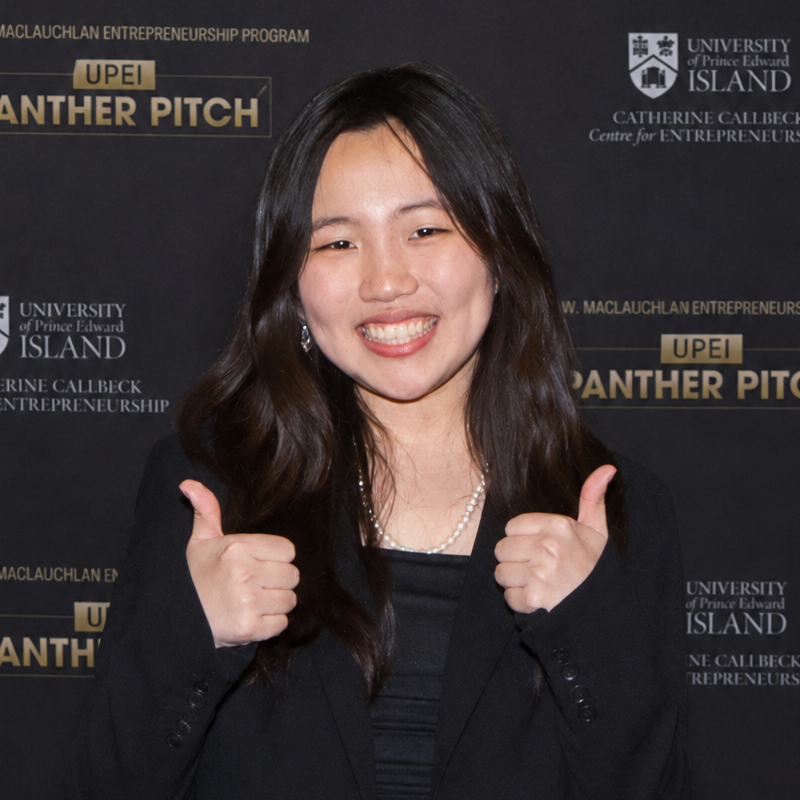 Headshot of Ana Kwon